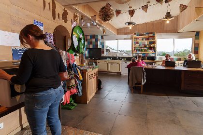 Les Etablies, Les Etablies