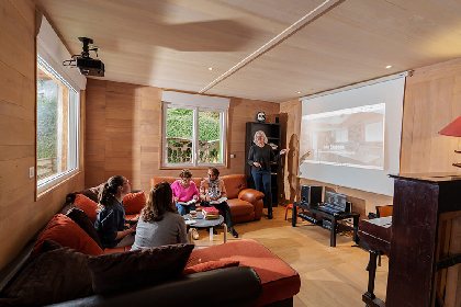 Les Etablies, Les Etablies