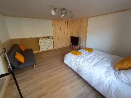 Elsa Pelerin, Elsa PELERIN