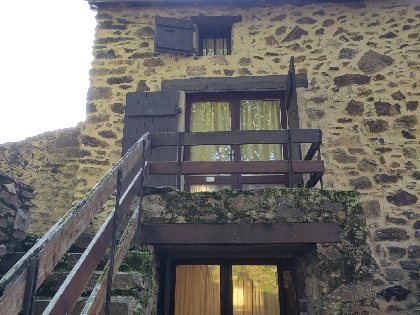 Village Nature de Mergieux : meublé Combe Rouge, Bienvenue en transition