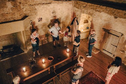 Visite nocturne de St-Jean d'Alcas, OFFICE DE TOURISME LARZAC VALLEES