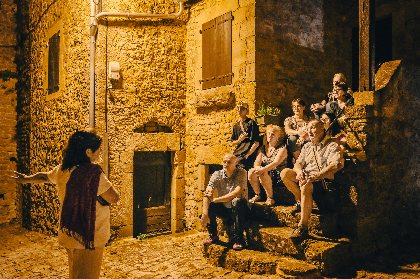 Visite nocturne de St-Jean d'Alcas, OFFICE DE TOURISME LARZAC VALLEES