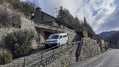 ACCES AU GÏTE AVEC PARKING PRIVE, La Cazelle