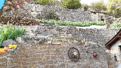 TERRAIN EN TERRASSE (anciennes vignes), La Cazelle