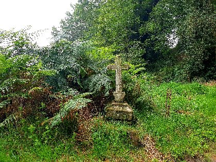 Sentier de Vérouls, ROQUEFORT TOURISME