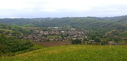 Circuit des tombes par Saint - Apolit, ROQUEFORT TOURISME