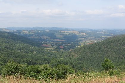 Le Mas de Labro, sa vue sur le vallon côté ouest, Sylvie Langevin