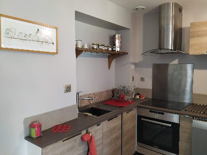 La cuisine équipée, Les Mirabelles