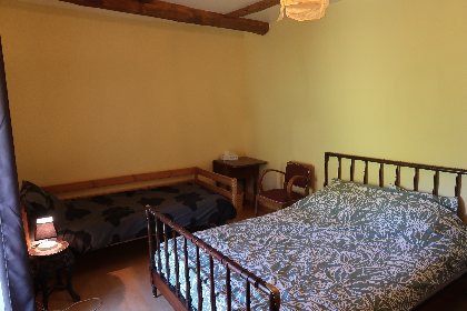 Les Volets Rouges , ROQUEFORT TOURISME