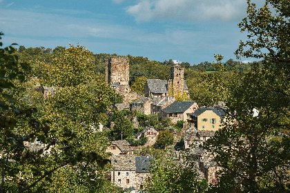 Le chemin des moines - vue sur Calmont, OFFICE DE TOURISME PAYS SEGALI