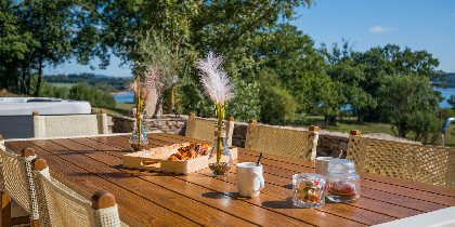 La Porcherie, OFFICE DE TOURISME DE PARELOUP LEVEZOU