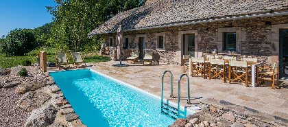 La Porcherie, OFFICE DE TOURISME DE PARELOUP LEVEZOU