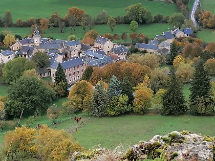Le refuge de Lenne, Office de Tourisme des Causses à l'Aubrac