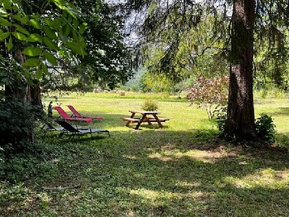 Meublé de Mme Tizio, Meublé de M. Tizio