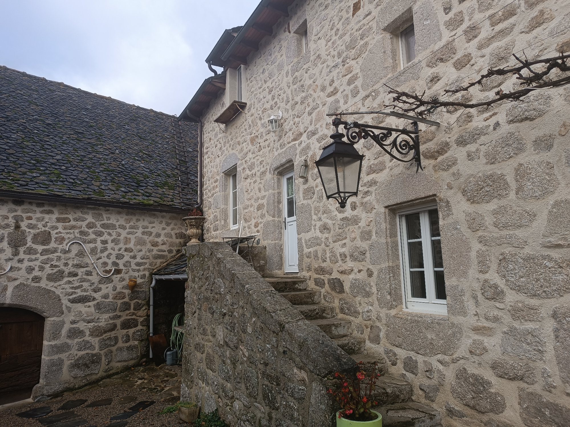 The Post Office in St-Amans-des-Cots - Tourism in Aubrac