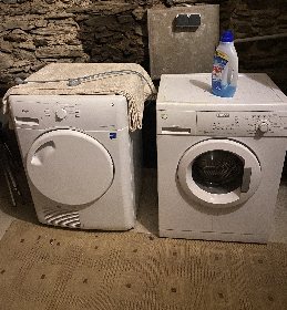 Buanderie , Mr et Mme ALIZON