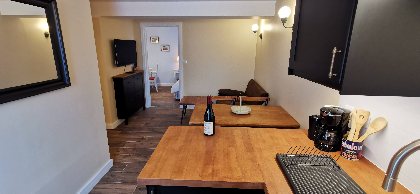 À mi chemin-Marcillac-vallon-gîte-appartement-location-vacances-cuisine, Nicolas LACOMBE 