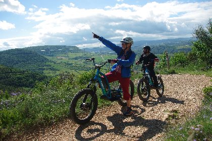 Trott' e-Trott', Trott.e.Trott