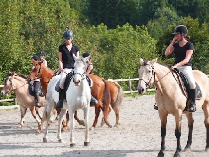 Centre Équestre de Briounas, Office de Tourisme des Causses à l'Aubrac