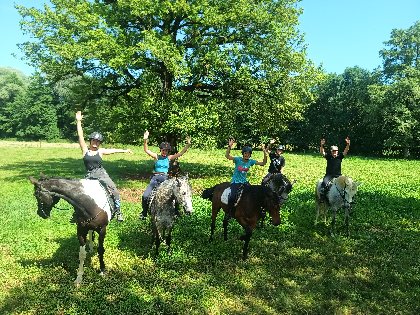 Centre Équestre de Briounas - cours, Office de Tourisme des Causses à l'Aubrac