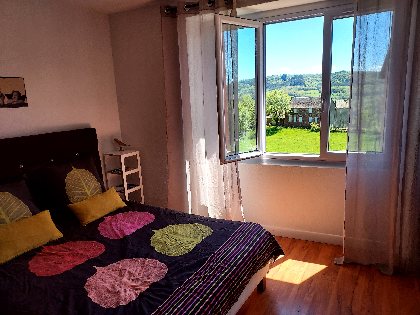 Les volets rouges , Office de Tourisme des Causses à l'Aubrac