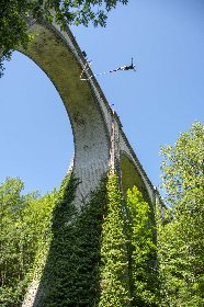 Saut à l'élastique